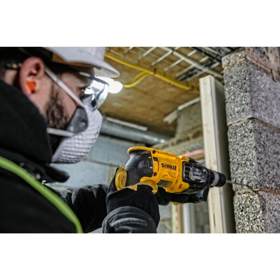 DEWALT D25133K-IN Combi Hammer For Drilling, Hammering & Chipping, 800W 26mm SDS-Plus 3 Mode 2Kg ,2 Year Warranty