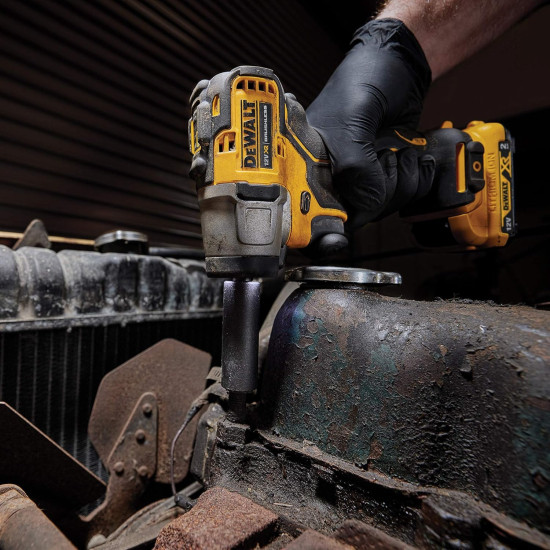 DEWALT DCF902D2-12V Li-ion Sub-Compact Series Cordless 3/8 Impact Wrench with Brushless Motor-2x2Ah Batteries Included