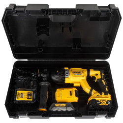 DEWALT DCH263P2 28mm 18V XR Li-ion D-Handle SDS Plus Cordless Rotary Hammer with Brushless Motor w 2x5.0Ah Batteries Included-Perform and Protect Shield